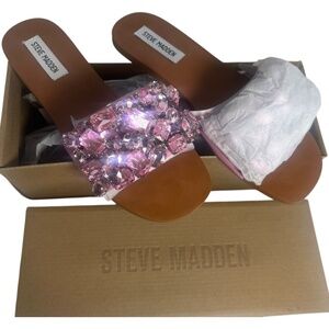 Steve Madden Pink Sandals 7.5 Jeweled flat rhinestones NIB flat travel beautifu